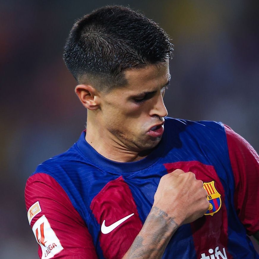 Pemain asal Portugal 🇵🇹 yang paling mencintai FC Barcelona sepanjang masa