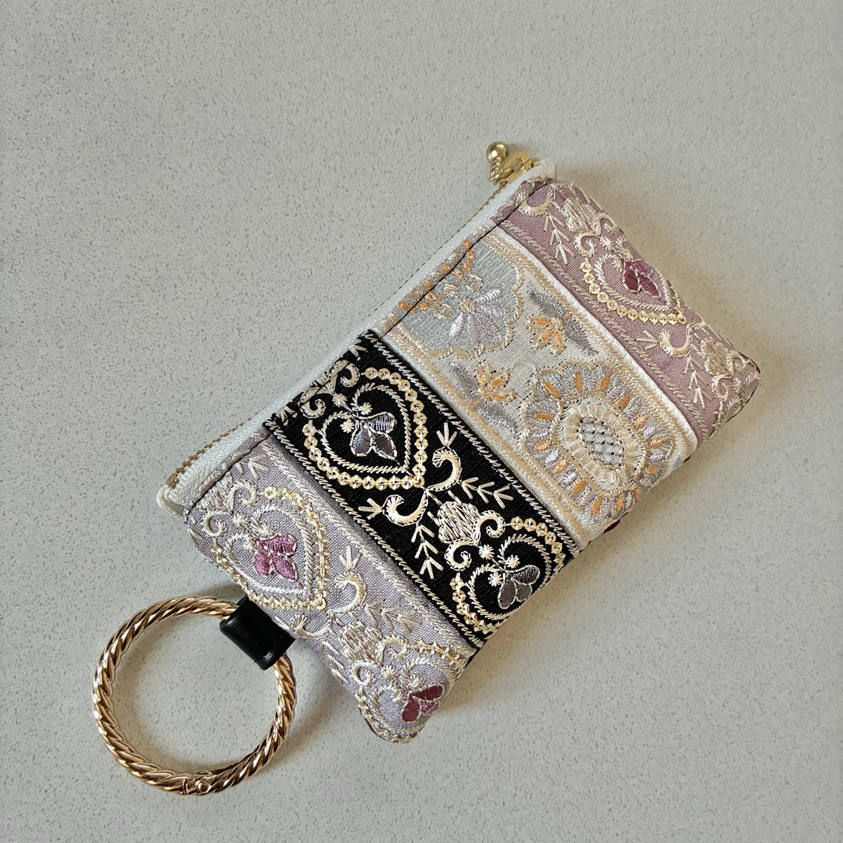 インド刺繍リボン