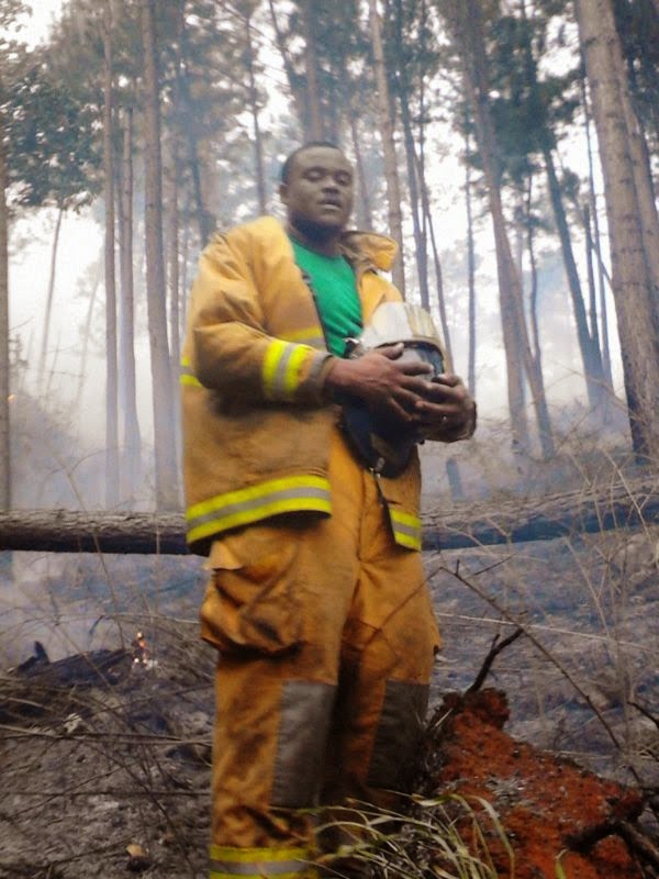 Small Island Stories 2 @dedaderby #derbyfeste tweet media