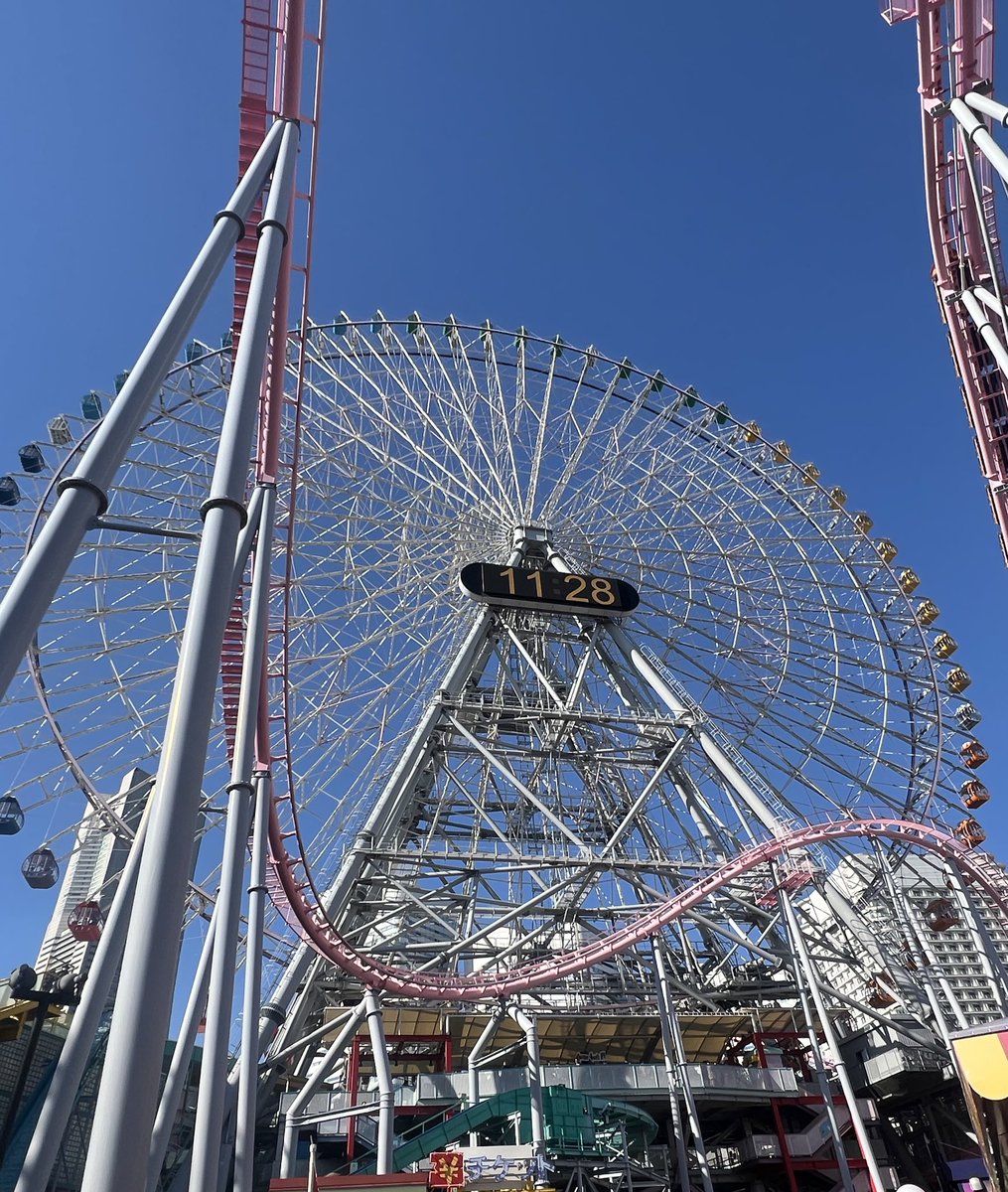 観覧車 アンコールワット近郊にある観覧車、「スペースワールド」から第二の