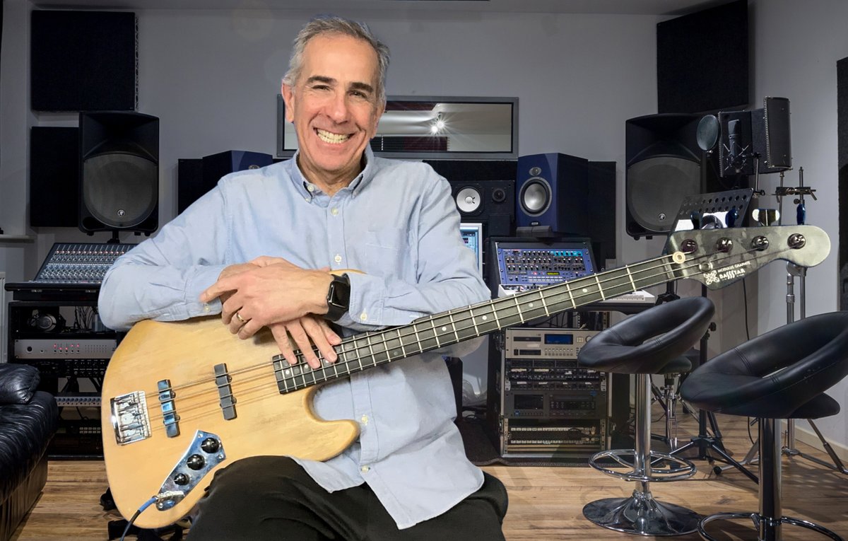 ForBassPlayersOnly tweet media