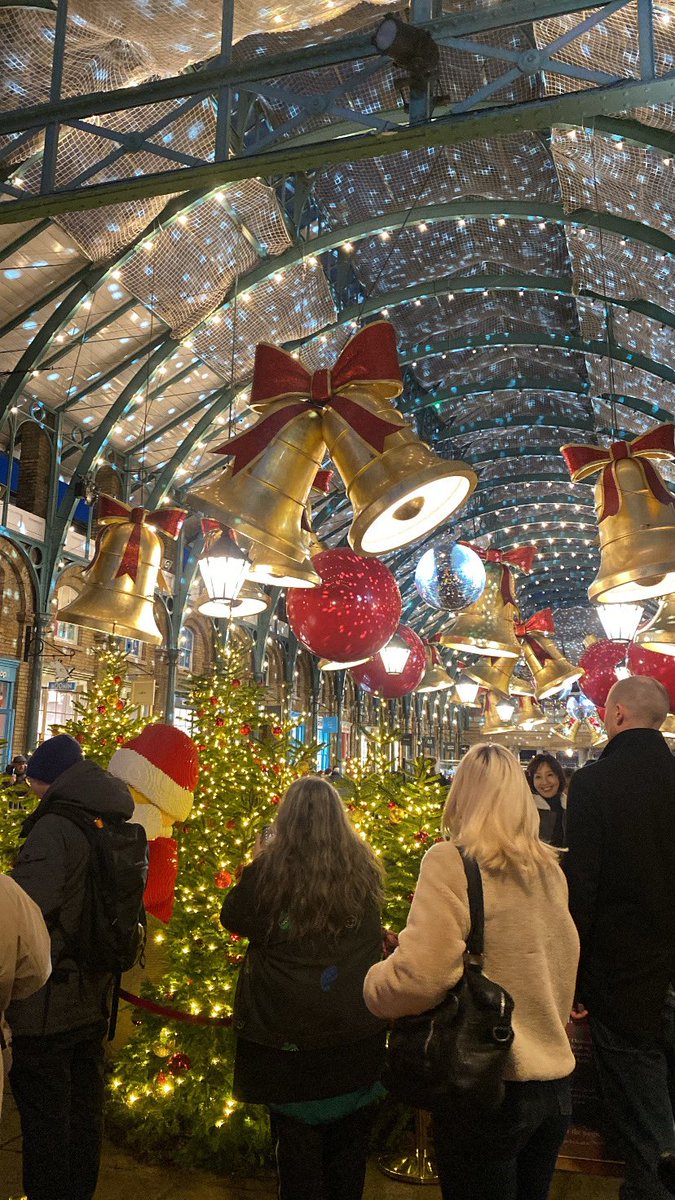 72mx1's tweet photo. London in November 🎄 https://t.co/utzcfgLGjw