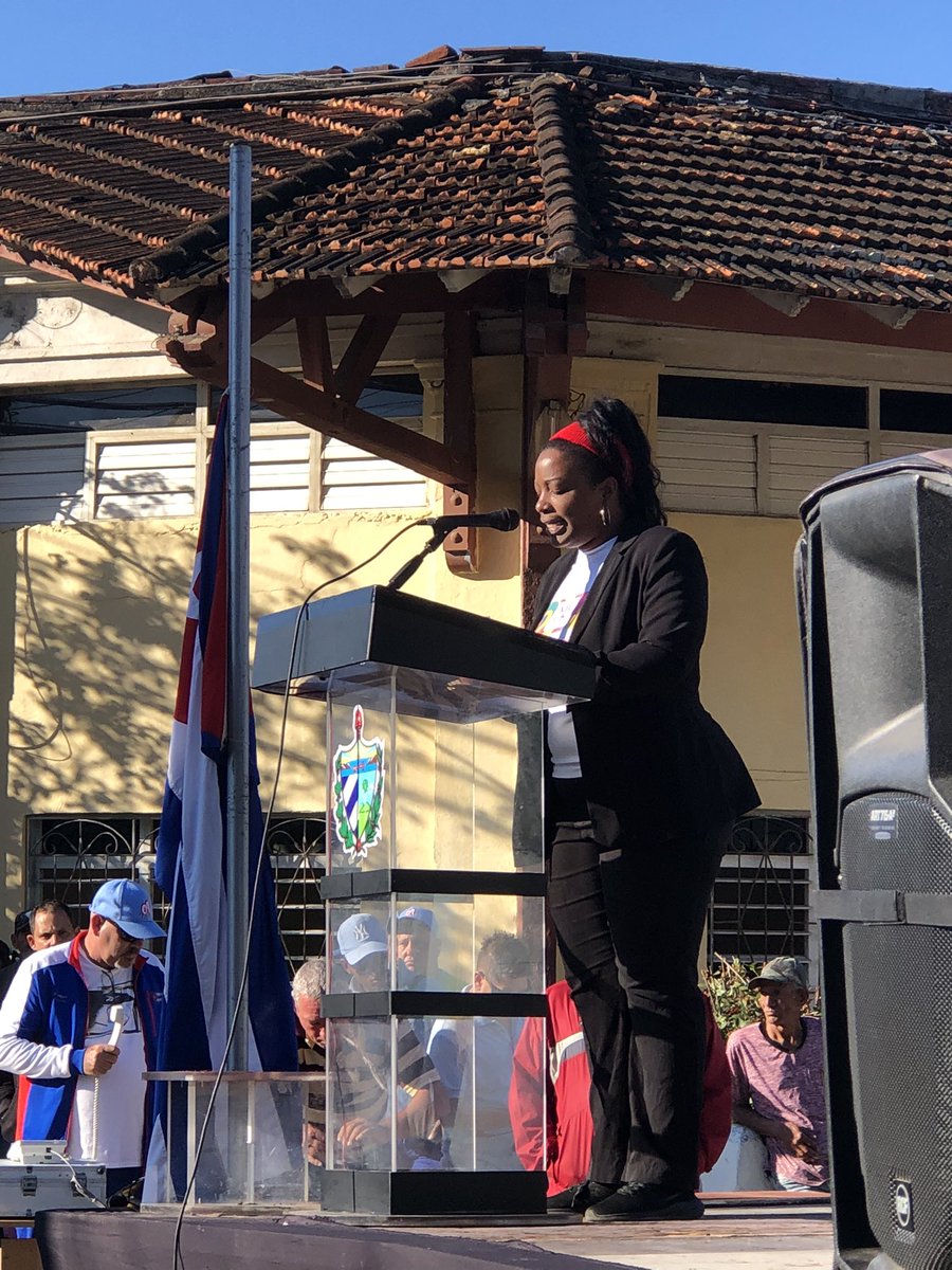 #CubaConVenezuela 🇨🇺✊🏻🇻🇪
Desde Ciego de Ávila se alza una voz de firme solidaridad con Venezuela y de eterno honor a nuestros héroes caídos en defensa de su soberanía. La FEU-UNICA ratifica su apoyo al Gobierno Bolivariano de Venezuela.