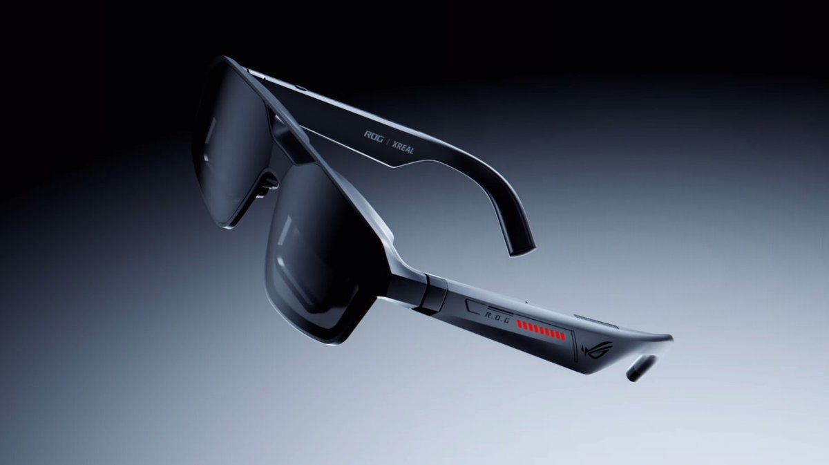 Tom Warren tweet media