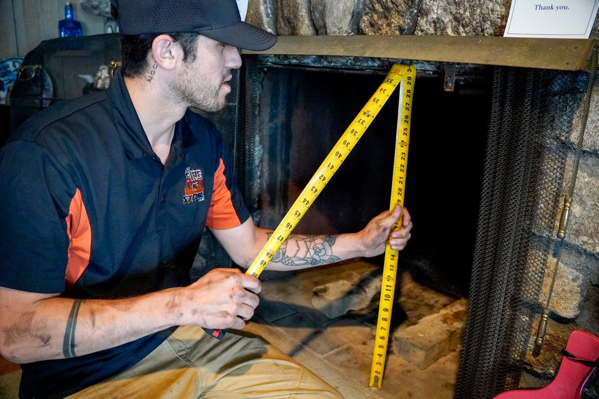 FireNStone's tweet image. Start 2026 ready and smart 🔍🔥! Book your chimney inspection and sweep now:
• Prevent fires
• Improve airflow
• Peace of mind for the year ahead
Call to schedule and start your year worry-free! 📞
Fire N' Stone
539 Laconia Rd, Tilton NH
(603)-499-4539
firenstone.com