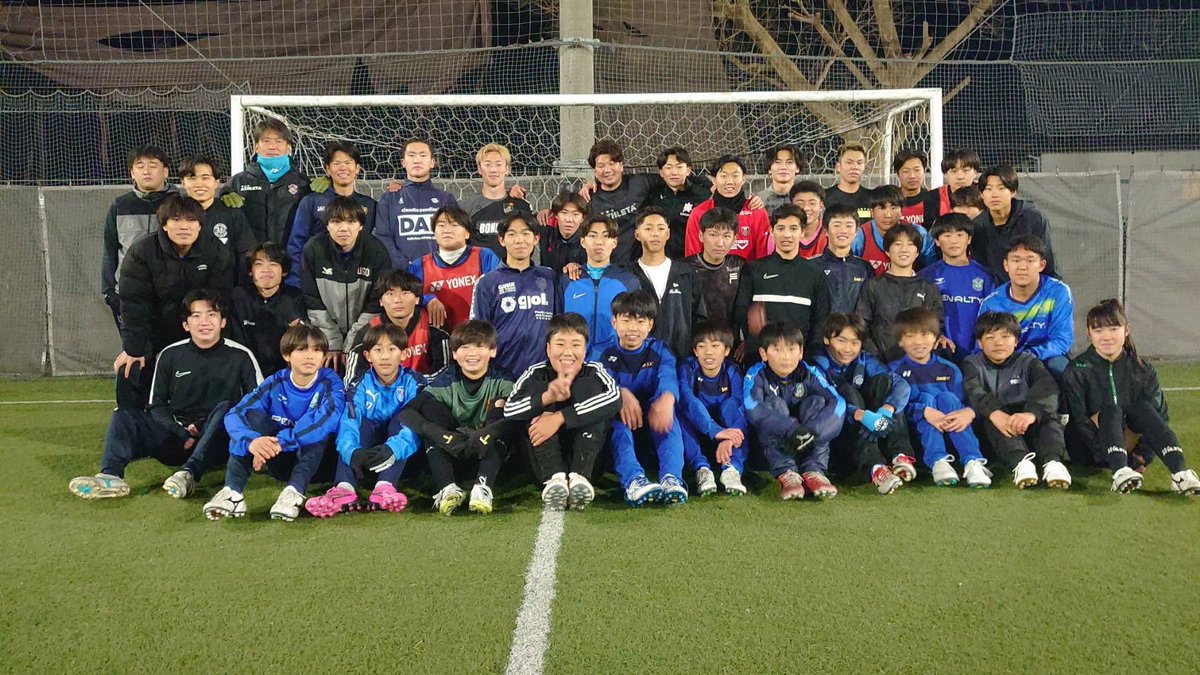 pitto21's tweet photo. footballからのスタート
良い年になりますように！
#あけましておめでとうございます2026 https://t.co/K4k2F84OXh
