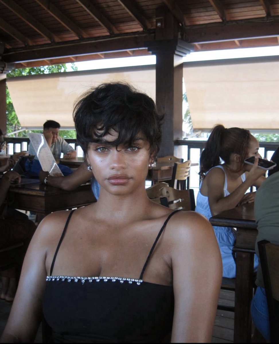 BaddGirlssOnly's tweet image. IG:aslayy