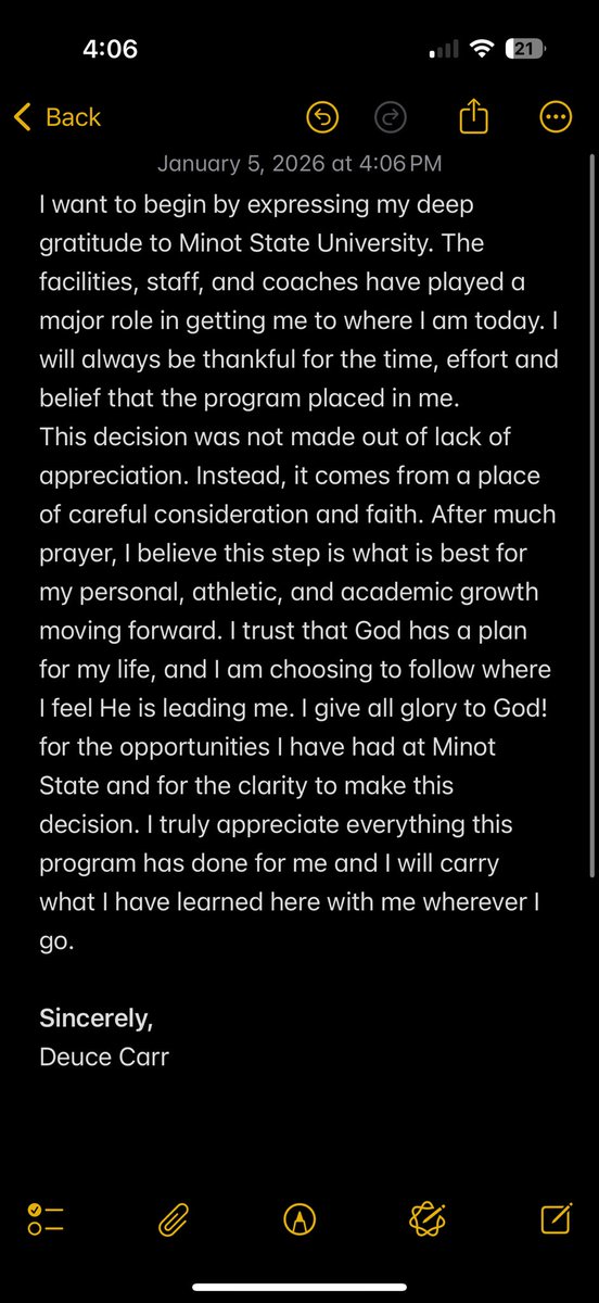 deucecarr42's tweet photo. Grateful for minot state https://t.co/byhsVgJd4Y