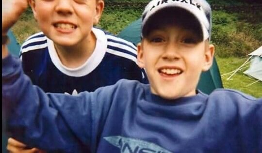 alexttbhc's tweet image. Happy 40th to al ❤️