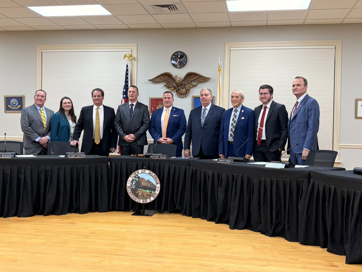 Tonight I was sworn in for a third term on the City Council.  Excited to have the opportunity to serve our community for another two years!