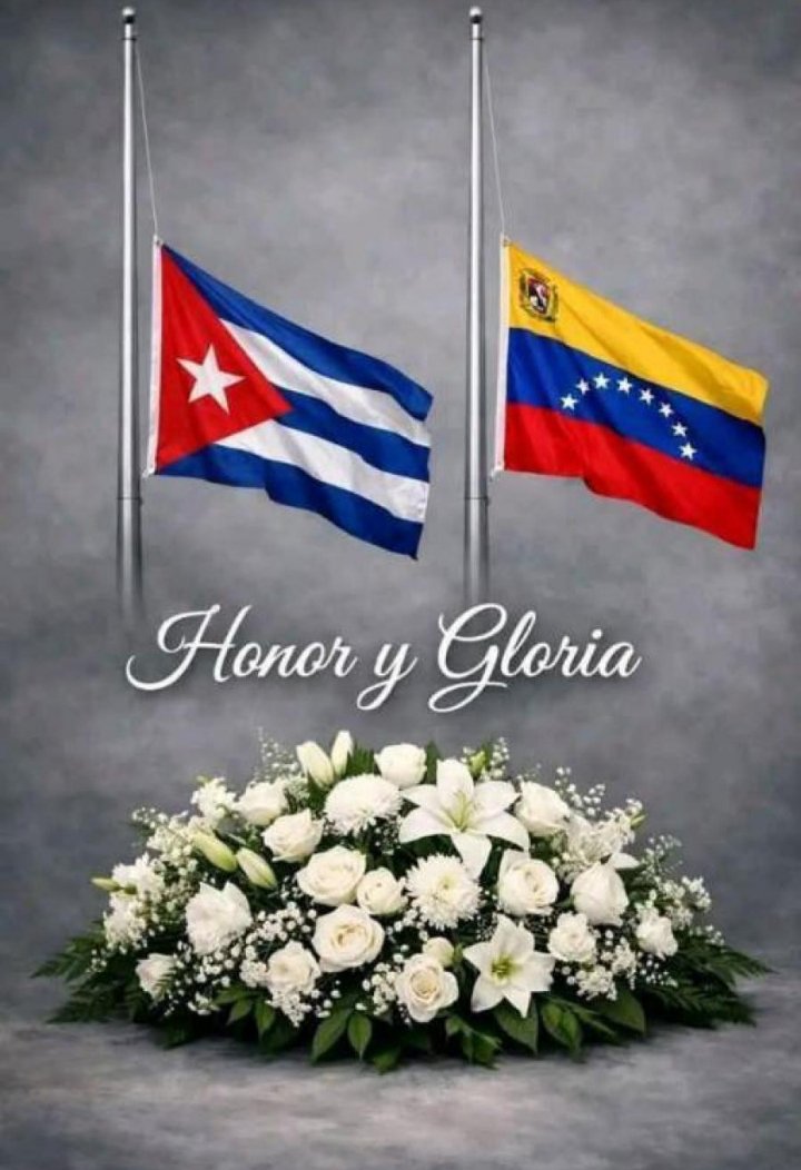¡GRACIAS! Hermanos Cubanos, por ayudarnos a defender nuestra Patria.

Un fuerte abrazo 🫂nuestros asesinados por los MALDITOS YANKEES dieron su vida con las botas puestas. 

¡HONOR Y GLORIA A NUESTROS HÉROES! 🇨🇺❤️🇻🇪