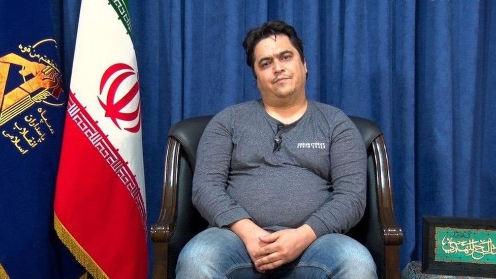 بعضا نیروی های ما روح الله زم رو از فرانسه آوردن ایران🇮🇷😎