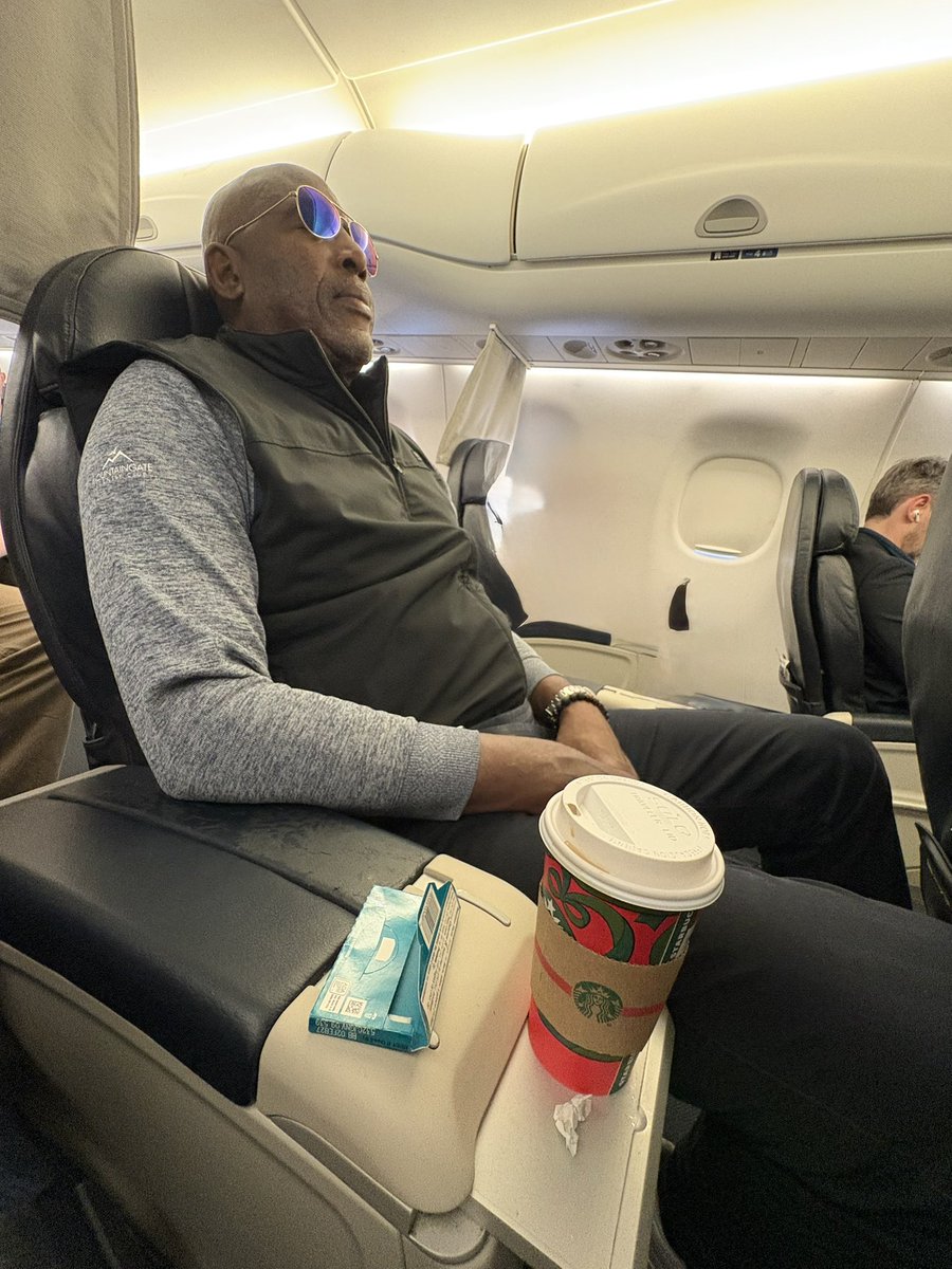 JamesWorthy42's tweet photo. On my way to Vegas for @SpectrumReach event tomorrow
@CES #CES #CES2026 #SpectrumReach #CarboneLasVegas #TVads #advertising #vegas https://t.co/CQEziXqbC9