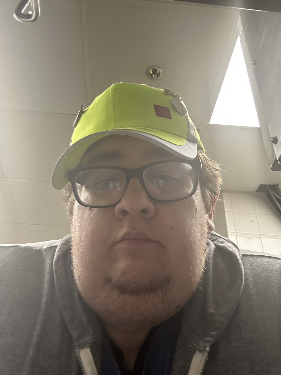 Bored work selfie lmao #McDonalds #McLovinIt