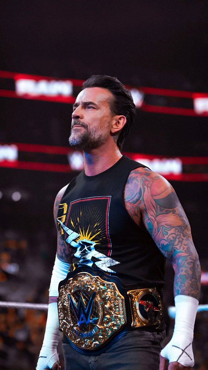 KaorukoWaguri32's tweet image. En el programa de hoy yo solo pido que mi caballo
#CMPunk no le quite su campeonato si lo c ya no es tan joven como antes pero aún puede dar batalla la experiencia es lo que le da ventaja pero si la visión decide puede que se quede sin corona maldita sea tengo un la augurio 😱🥶