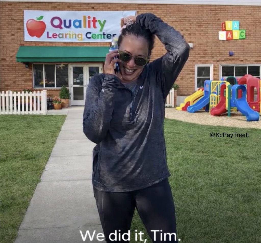 KCPayTreeIt's tweet photo. @KamalaHarris You did it, Kamala 😂 https://t.co/uM7fXGKL7V