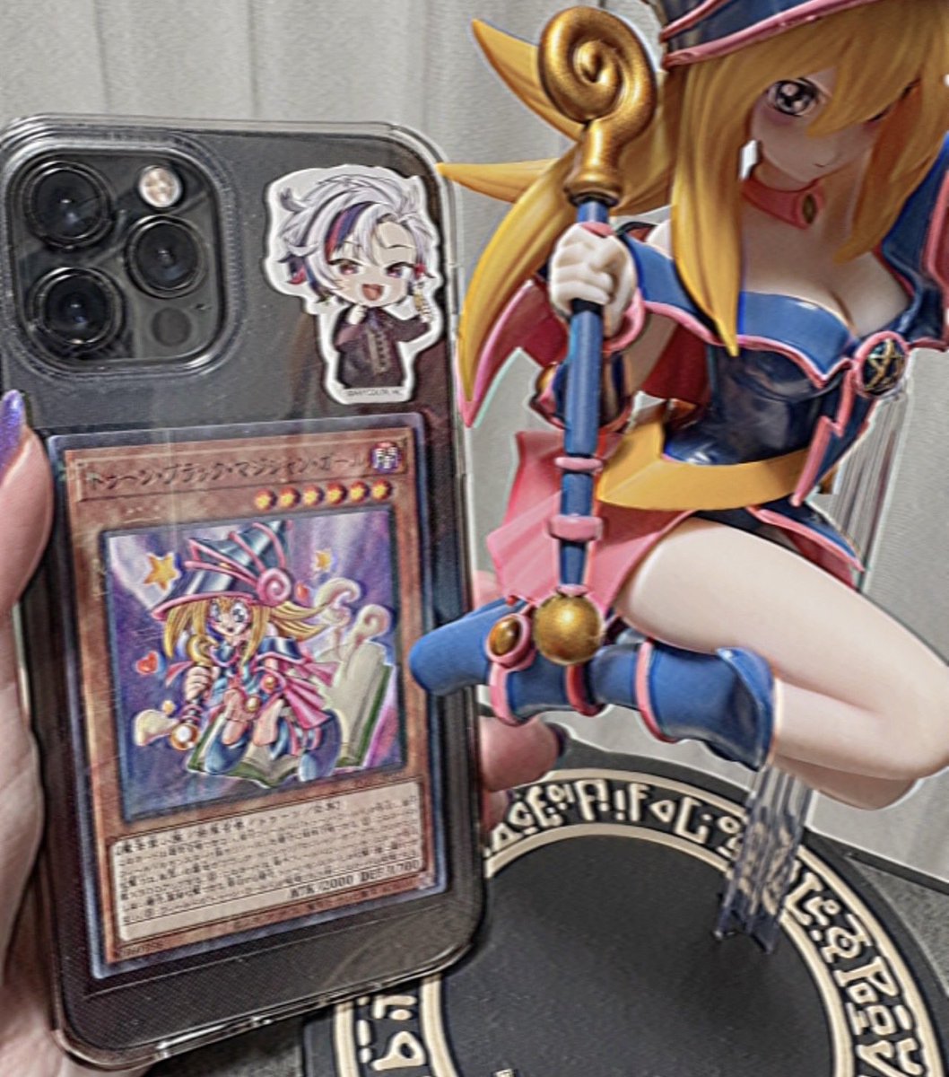 cha__4's tweet photo. あうろが引き当てたトゥーン🎩💞遊戯王福袋(2万)結構良くてまた買いに行こうかしている懲りない僕ら、、、 https://t.co/wr1AOn7HYn