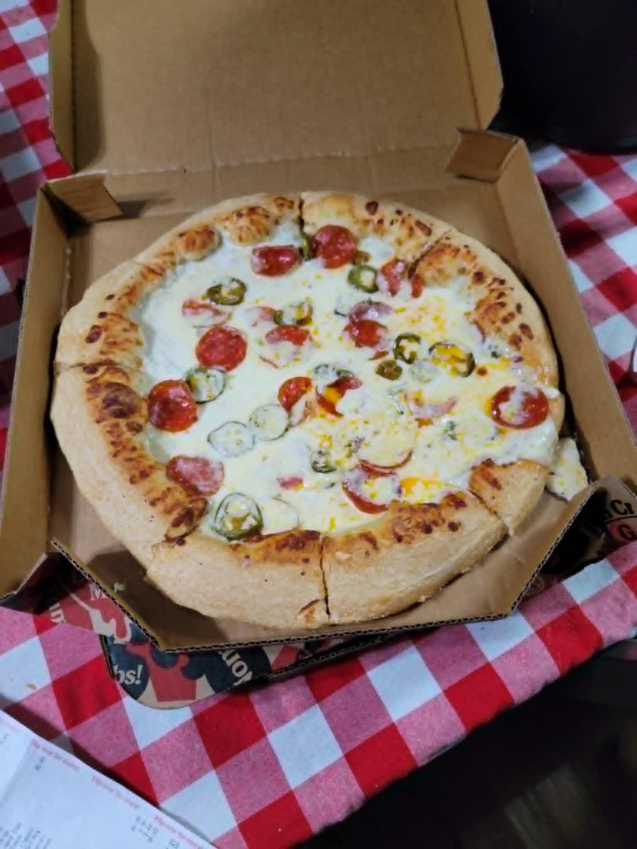 When you order <a href="/pizzahut/">Pizza Hut</a> and they send you Pizza Chowder.