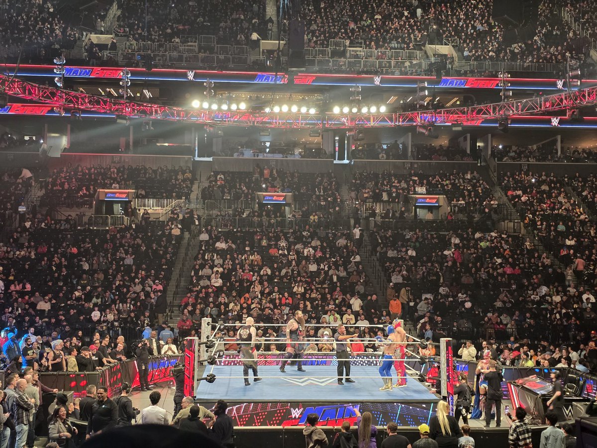 RobJacobs347's tweet image. If this match happened in @ThisIs_Progress 10 years ago it would've main evented