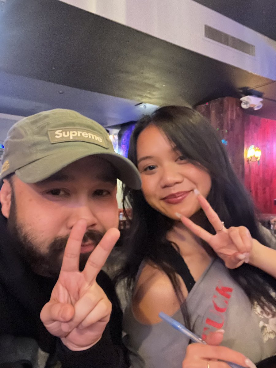 Good Decision Chris tweet media