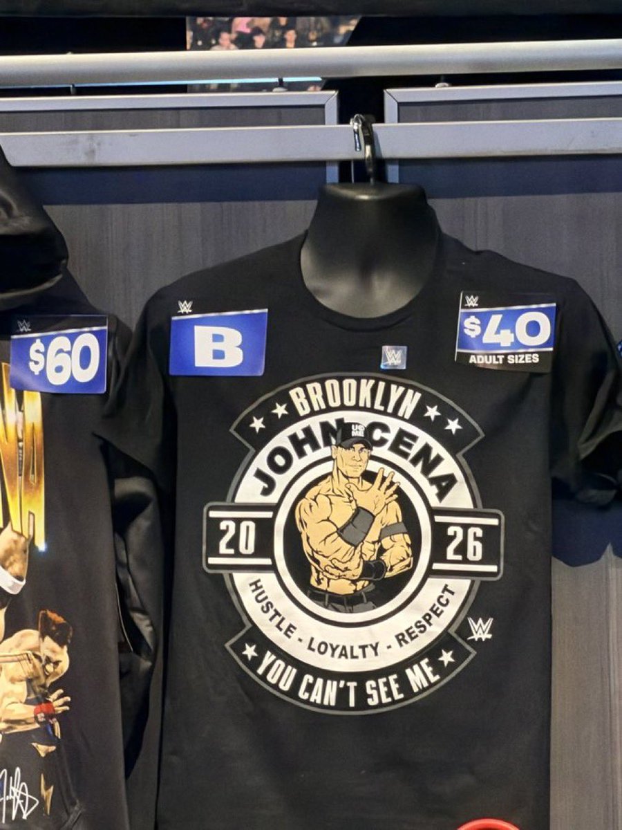 FadeAwayMedia's tweet image. 🐐 JOHN CENA STILL MOVING MERCH AFTER RETIREMENT 

(Via booke44)
 
#WWERAW