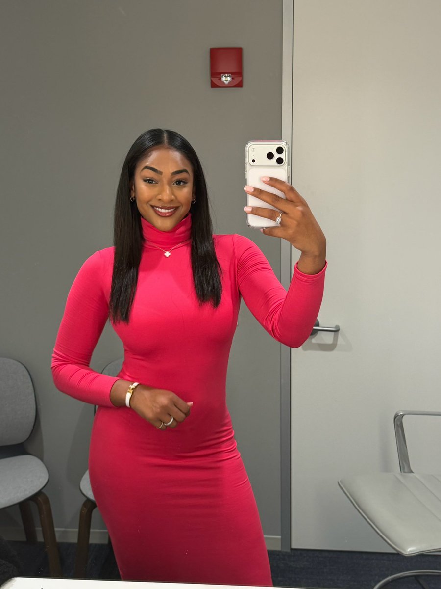 dejakelly25's tweet image. Back at it 💓