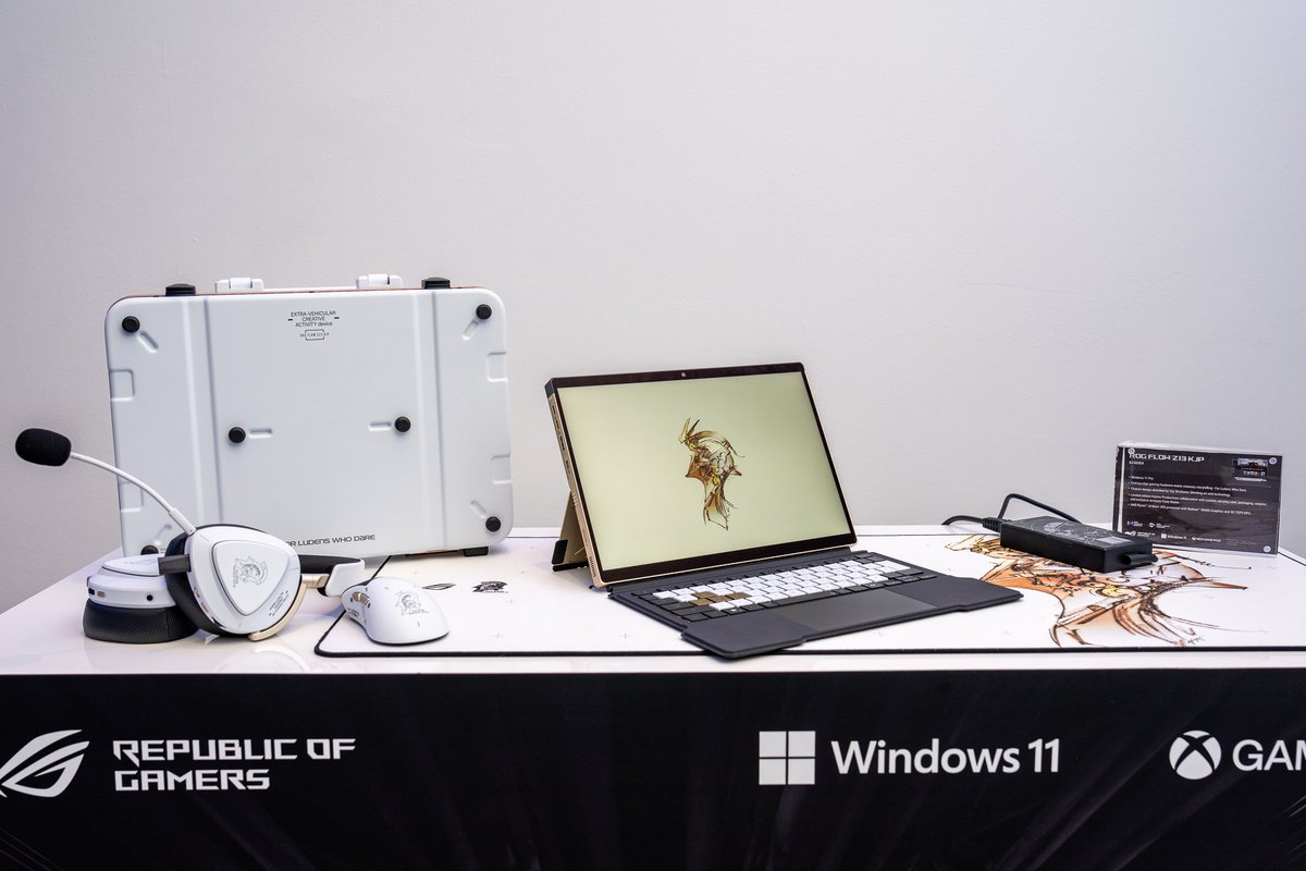 BobWulff's tweet photo. Kojima x ASUS collab

this is going to make me switch to damn Windows https://t.co/YgdLIedIB1