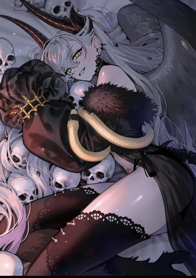 Springles3674's tweet image. Having a thing for women named Lillith