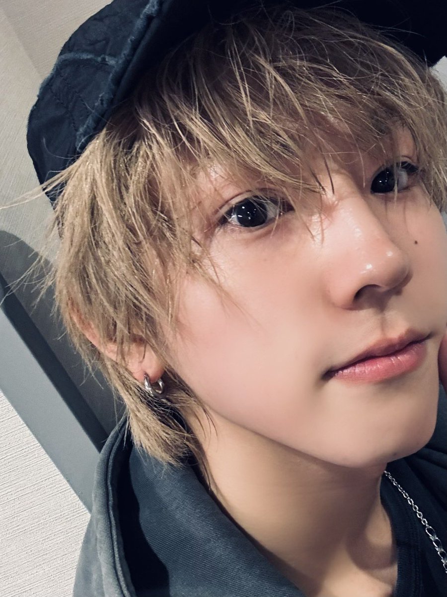 [YUTO]

おはよ☀️

お正月はどう過ごしたの〜？✨

#WILDBLUE #池田優斗 #YUTO