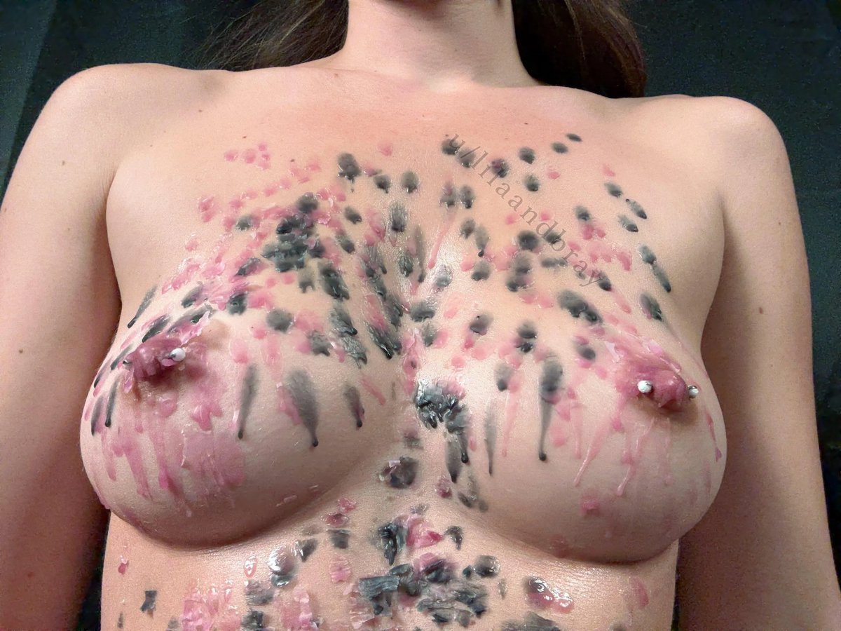 What is the most painful thing you've experienced/witnessed on a pair of boobs?
#nsfw #bdsm #bondage #cnc #porn #pain #kinky #fetish #lifestyle #submissive #dominant #master #slave #fucktoy #ropebondage #cloverclamp #publicnudity #punishment