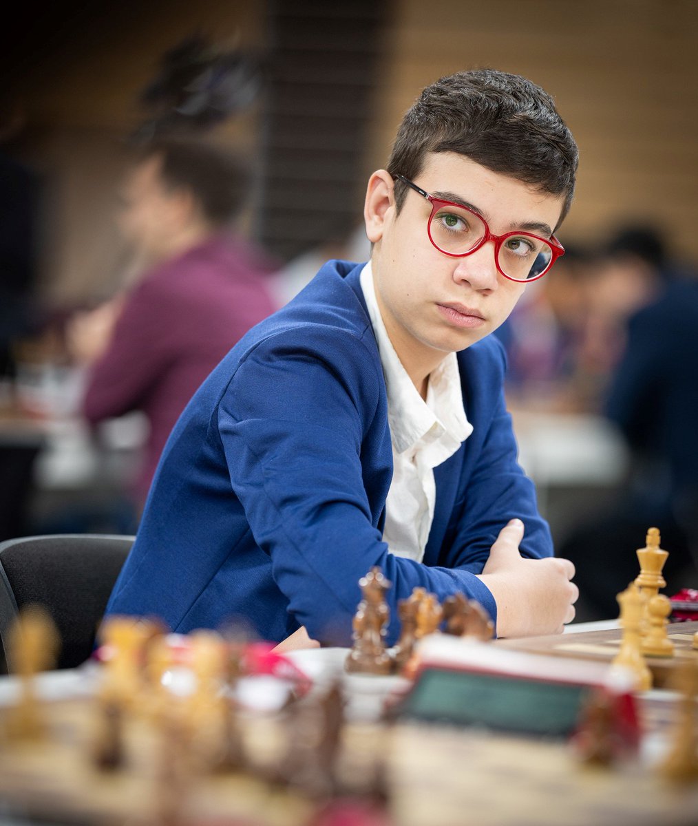 claudiosavoia's tweet image. FAUSTINO ORO FUE ELEGIDO COMO EL MEJOR AJEDRECISTA JUVENIL DEL MUNDO

El prodigio argentino de 12 años fue el más votado en una encuesta de la FIDE realizada durante el Mundial de Partidas Rápidas y Blitz en Doha. Obtuvo el 43% de los votos y superó al turco Yagiz Kaan Erdogmus y…