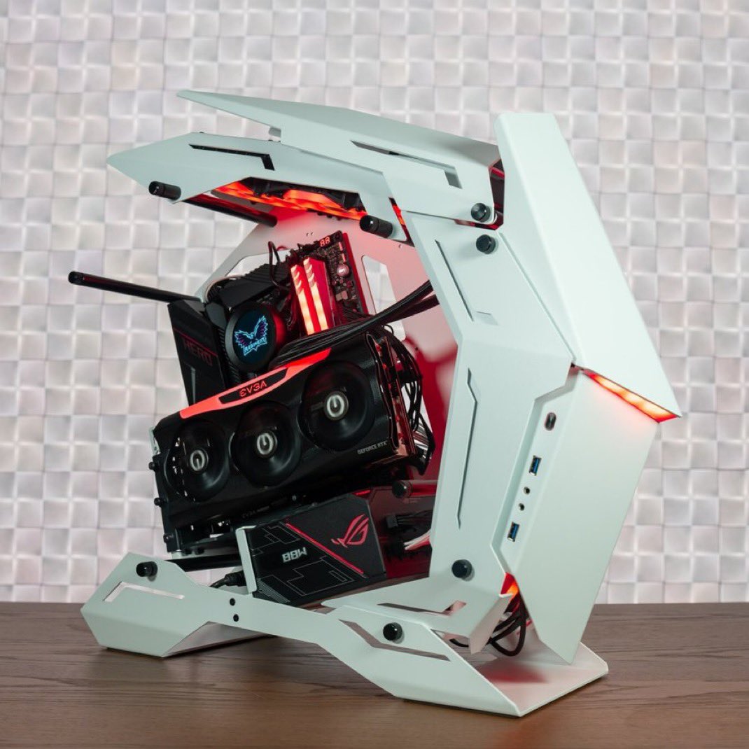 Happy 16th Birthday to our allies at <a href="/TerminalLance/">Terminal Lance</a>! 🇺🇸 

Our first activation with Terminal Lance was giving this Gaming PC away to a Military Veteran. 

What should we collaborate on next? 👀