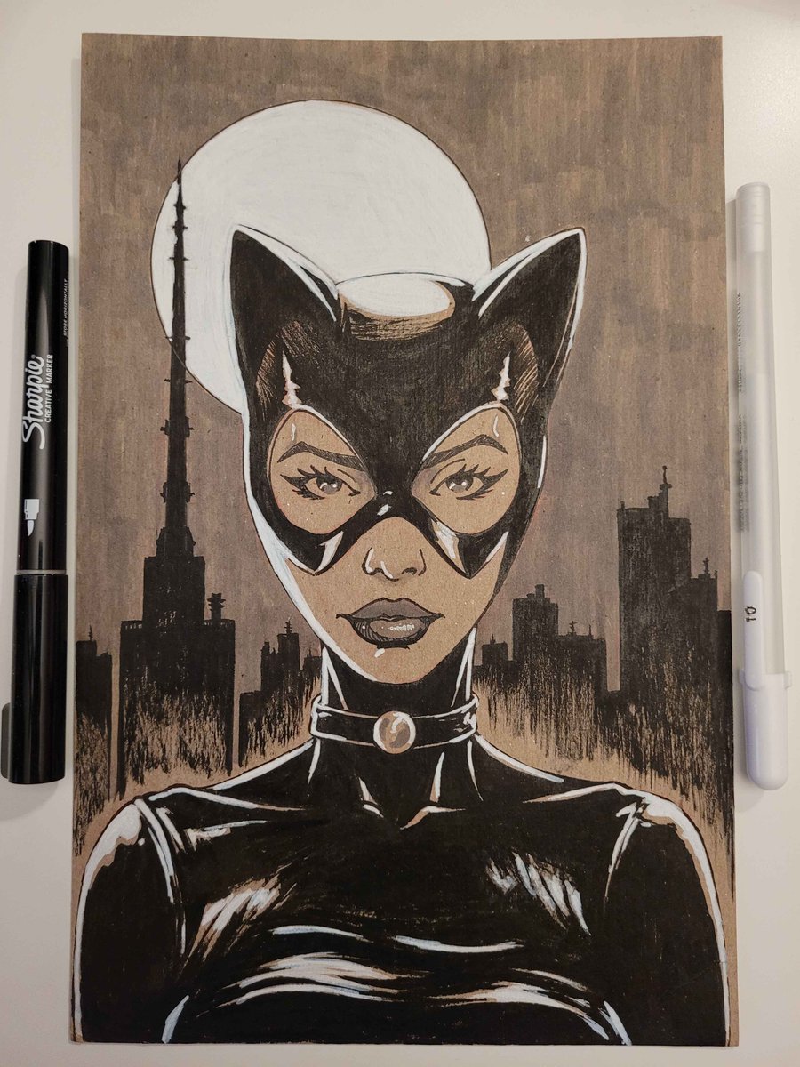 I had no power the other day, so I did this on an old comic backer board, while it was out.  Wouldn't want to waste good paper... #catwoman #dccomics #art #comics