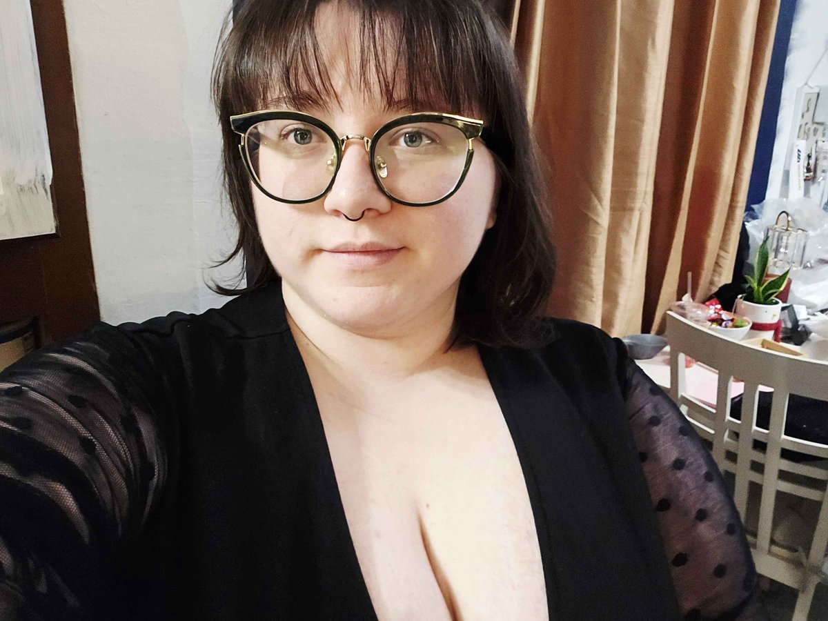 obligatory  birthday  pic