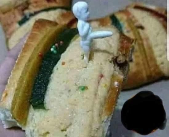 Katch707's tweet image. A la que le toque pone el tamal.