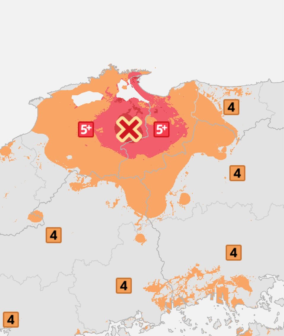 ←平成12年鳥取西部地震
今回→

似たようなところが震源になってる感じかな？