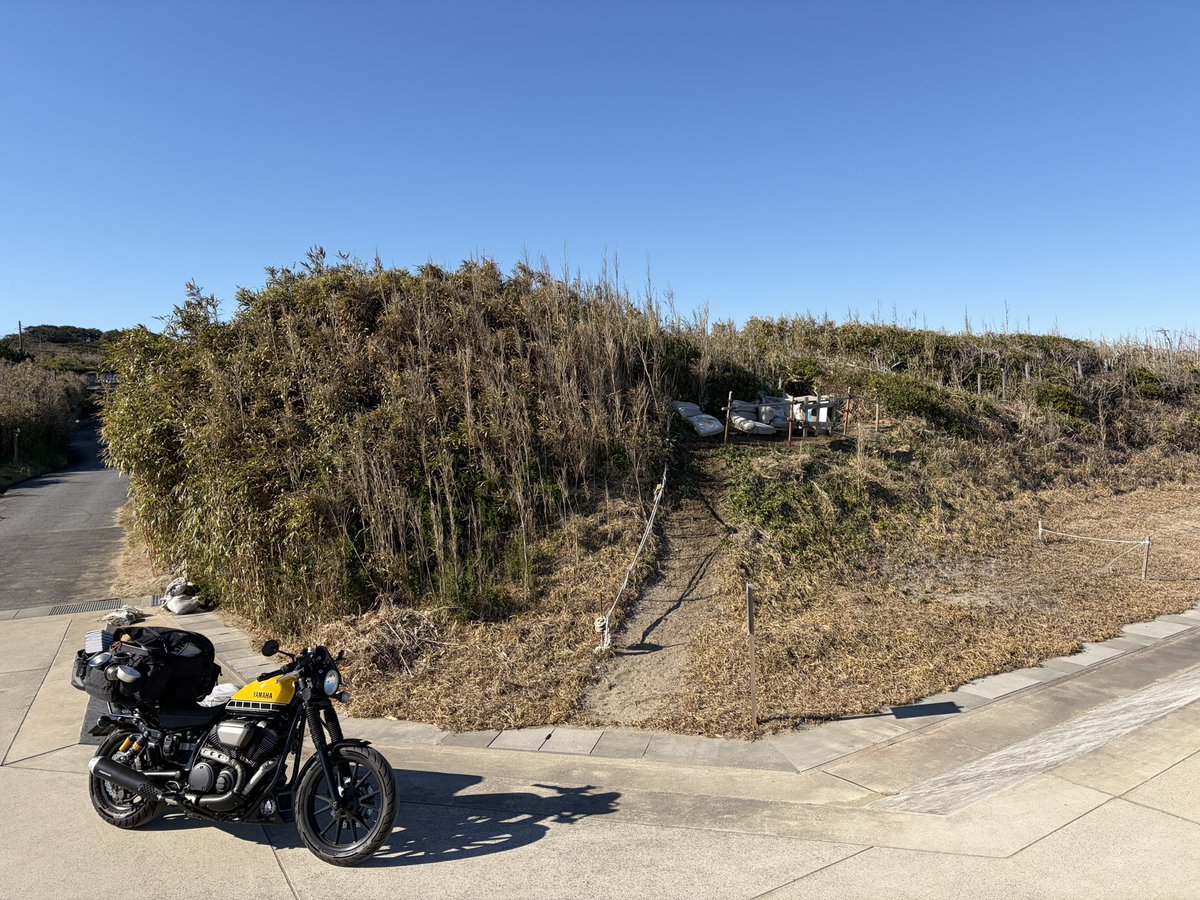 biroshing's tweet image. お気に入りの場所へ行きにんたまラーメンをいただく。そして千人画廊。
満足。