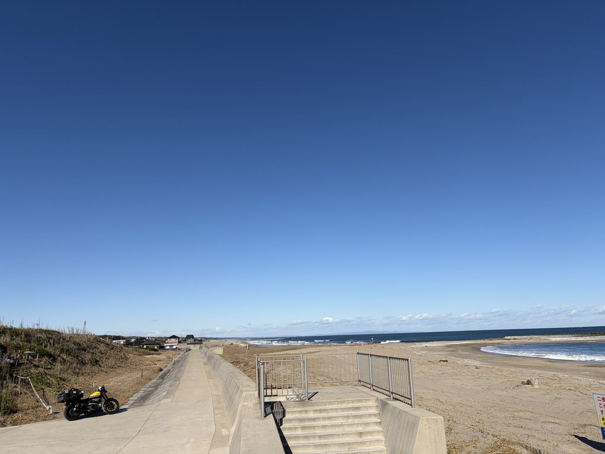 biroshing's tweet image. お気に入りの場所へ行きにんたまラーメンをいただく。そして千人画廊。
満足。