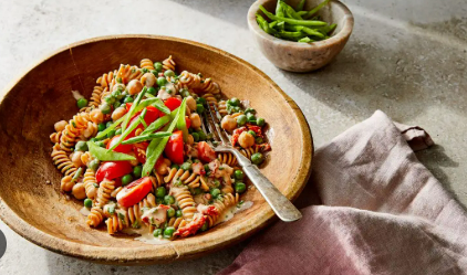 KristenJakobitz's tweet image. Did you know? Frozen #peas are frozen at peak ripeness. Stir them into hot pasta or risotto at the very last minute; the heat of the dish will cook them perfectly. #KitchenHacks #QuickVeggies