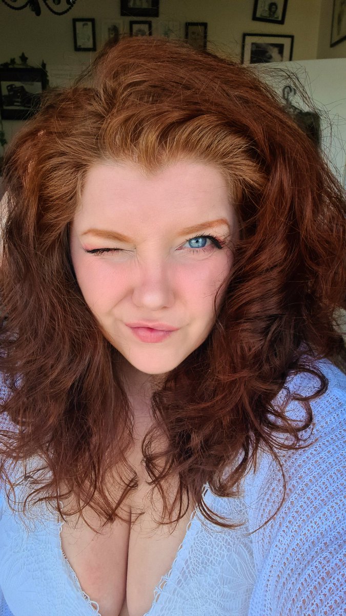 MadameGandalf 🌻 tweet media