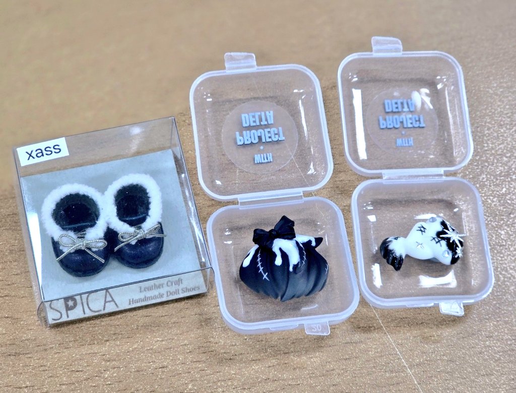 한국에서도 팔아주셨음 좋겠다.. 흑흑