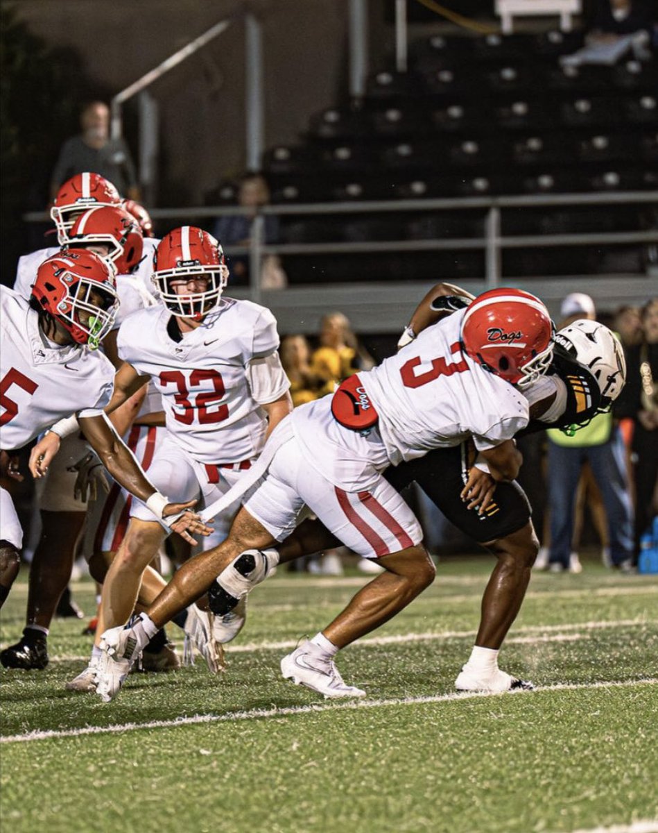 If you follow Mississippi HS Football at the 7A level…or if you know anything about high levels of competition - then you know it goes without that saying that 120 tackles and 25 tackles for loss is an extremely solid season for anyone, let alone a SOPHOMORE.

But that is