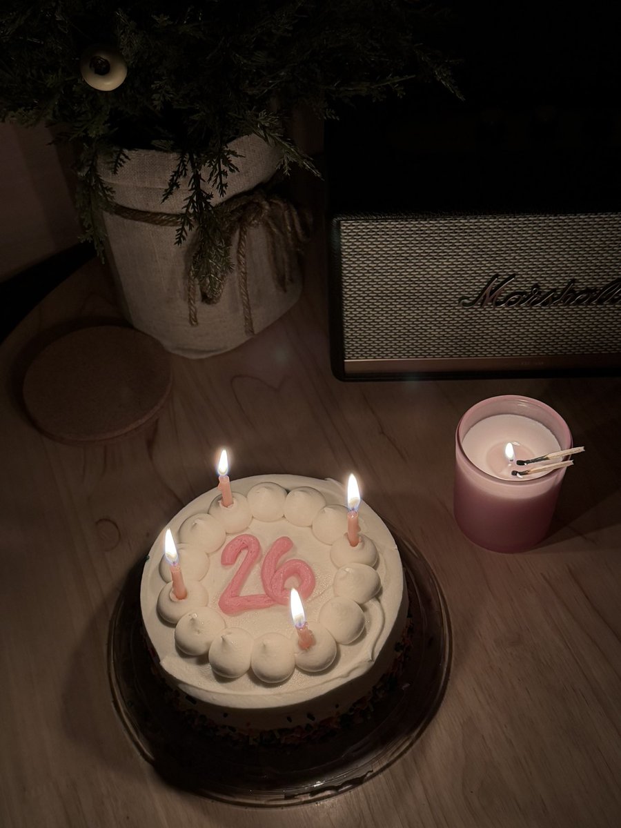 angetoss's tweet image. 26