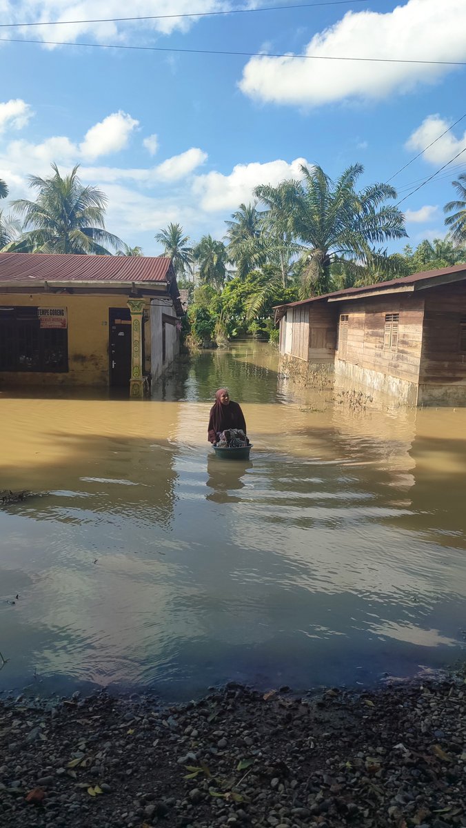 Deffinferno tweet media