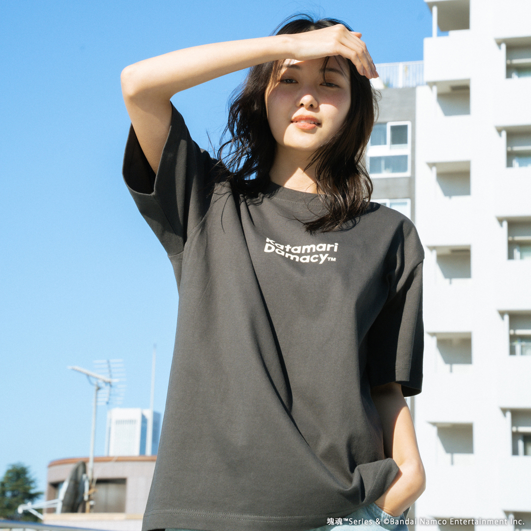 natalie_store's tweet image. 【本日まで／#塊魂】
「塊魂 Collaboration Cafe」グッズの販売は、本日1月6日（火）23:59まで！

カフェTシャツやフェイスアクリルキーホルダーなど、盛りだくさんのラインナップです✨

一部商品は数に限りがありますので、チェックはお早めに！

▼詳細はこちら
store.natalie.mu/smartphone/lis…
