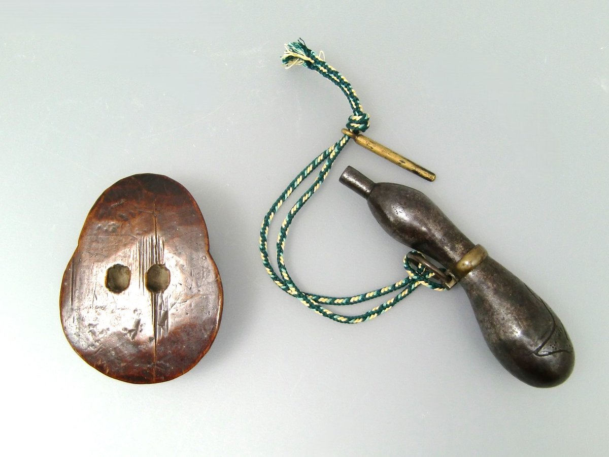 福袋2（御多福面•瓢箪） 御多福面 （OKAME） 18世紀 江戸時代 木刻