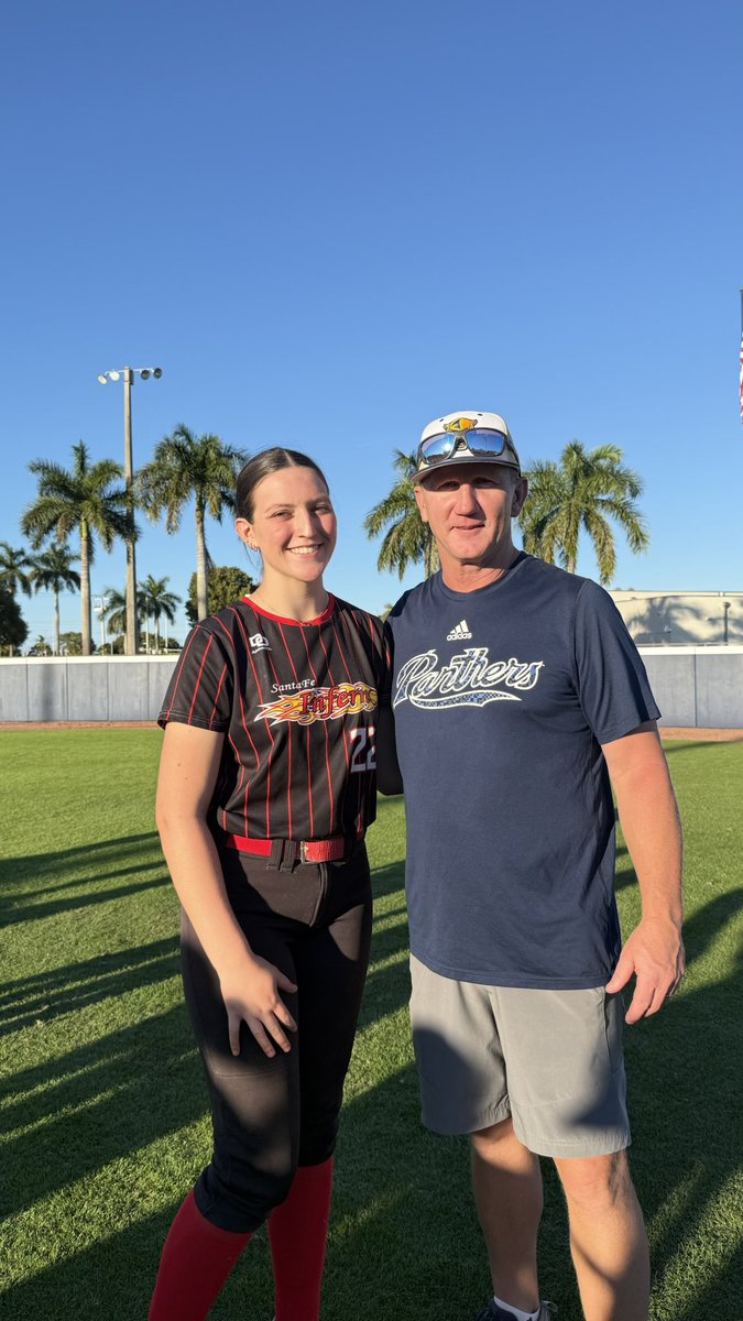 MadisonRod2027's tweet photo. Had an awesome time competing and learning at the FIU Softball Camp! Grateful for the coaching, feedback, and great energy from the staff and players. Excited to be back soon!
🥎💙 #FIUSoftball
@CoachBee9 @MikeMeyersFIU
@FIUSoftball https://t.co/CMGTmTTm6K