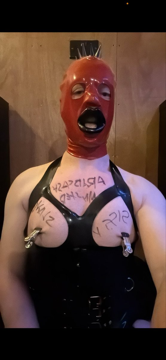 Arab_FeetMaster's tweet photo. ArabCashMaster’s sissy slave😂😂😂😂😂 https://t.co/Jgtj5mELgf