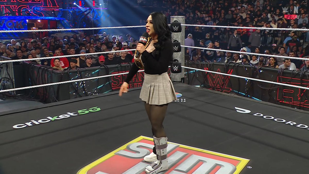 PraveVlogs tweet media