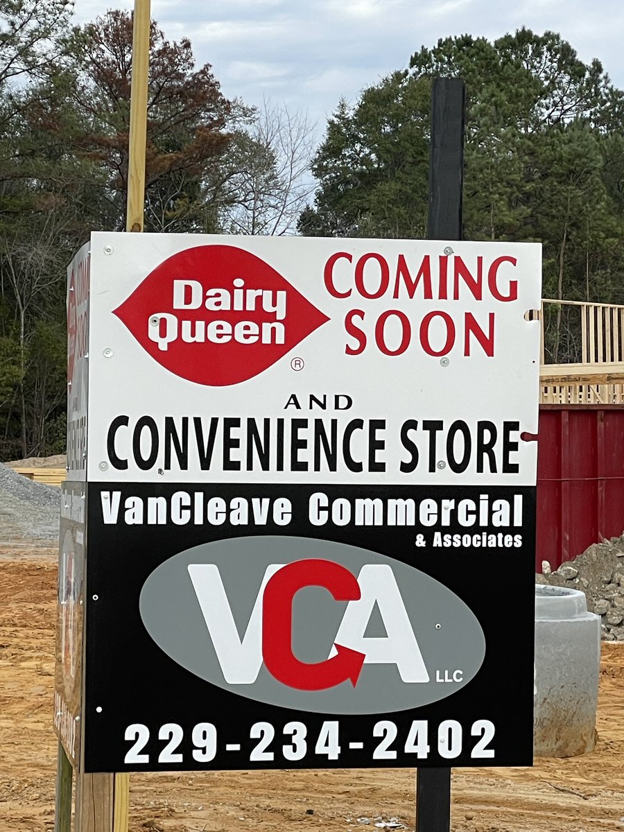 229_life's tweet photo. NEW WALLS UP: Updates along US Hwy 19 N in Lee County - After clearing out the land and preparing it for building, construction on the new Dairy Queen and convenience store is finally underway.

What do you think about this upcoming Dairy Queen and convenience store?￼ https://t.co/l2ed6edCyH